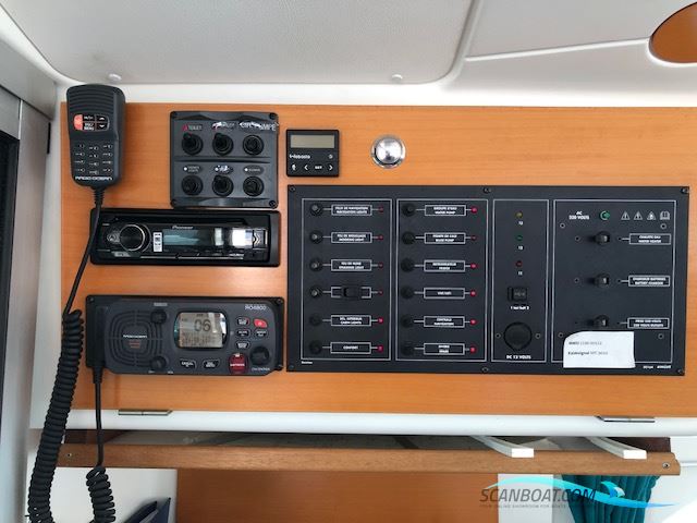 Lagoon 380 S2 (Owners Version)