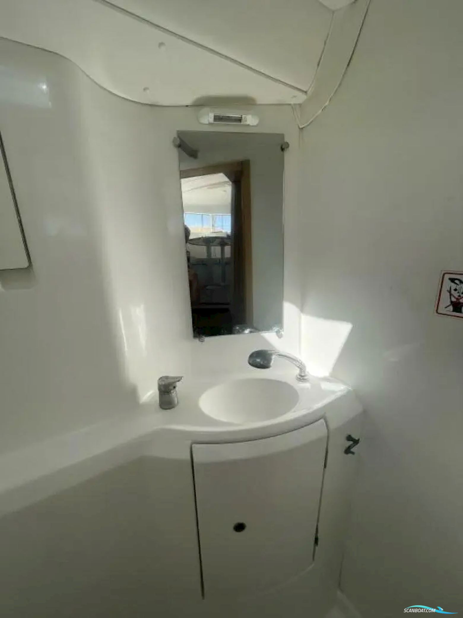 Lagoon 380
