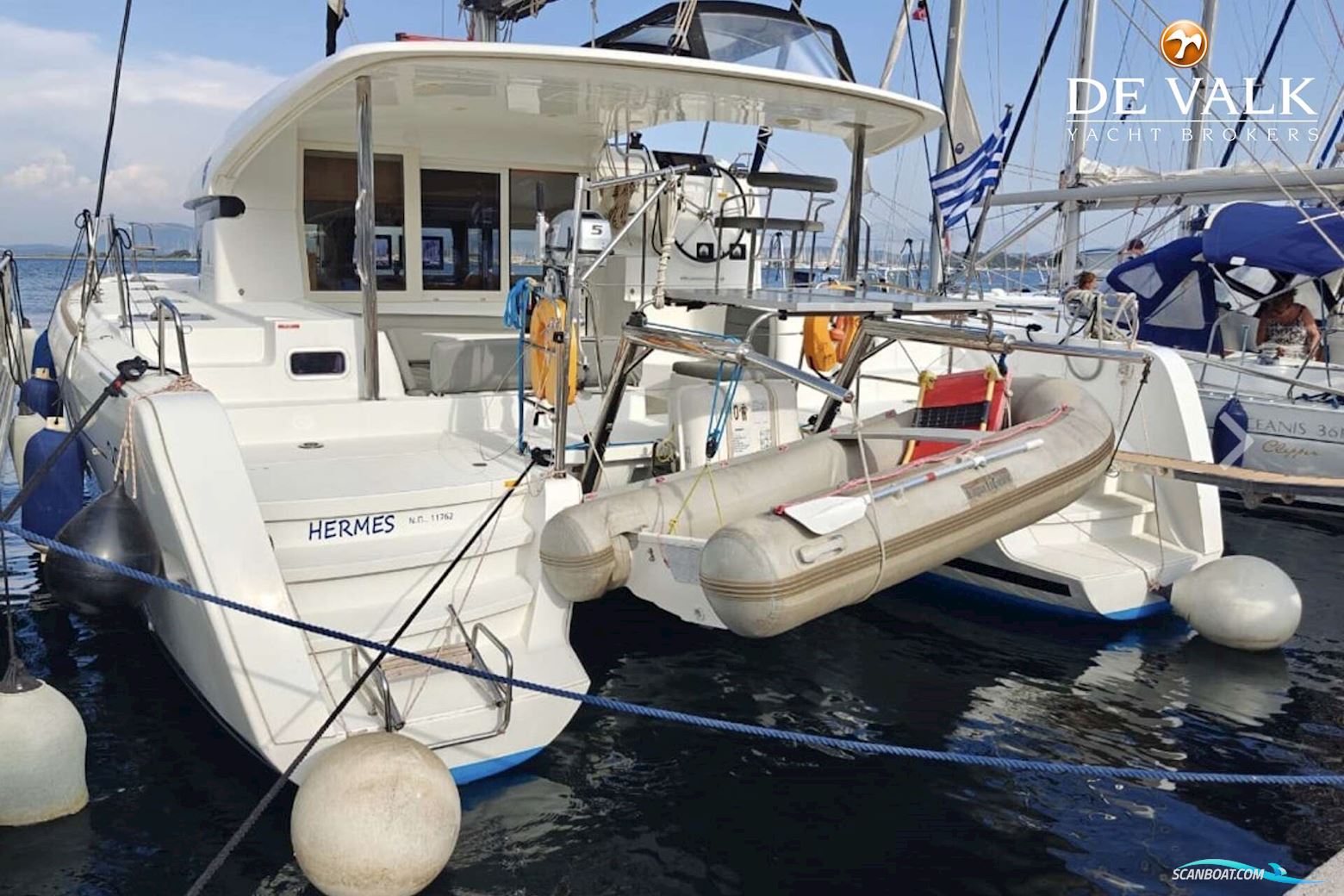 Lagoon 39