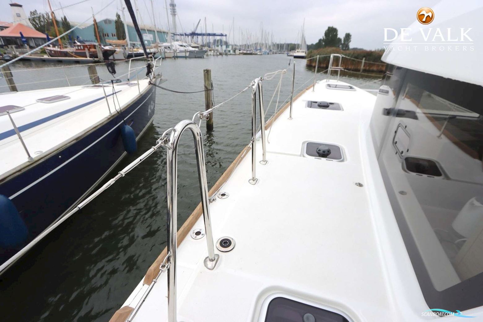 Lagoon 40