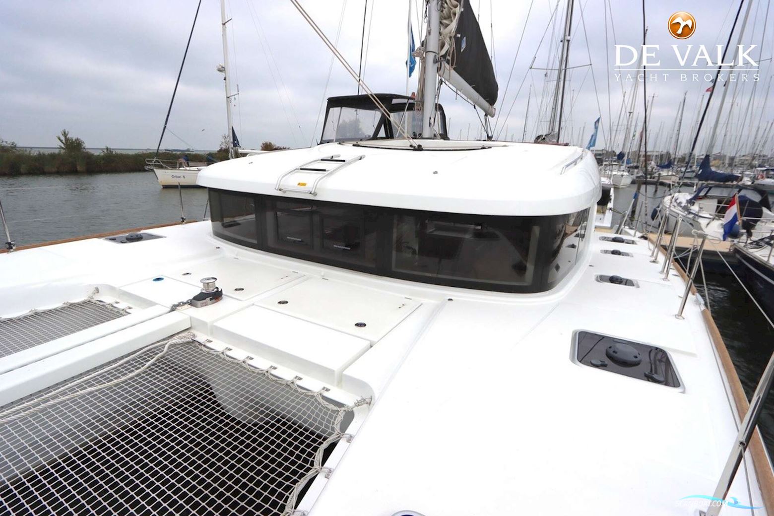 Lagoon 40