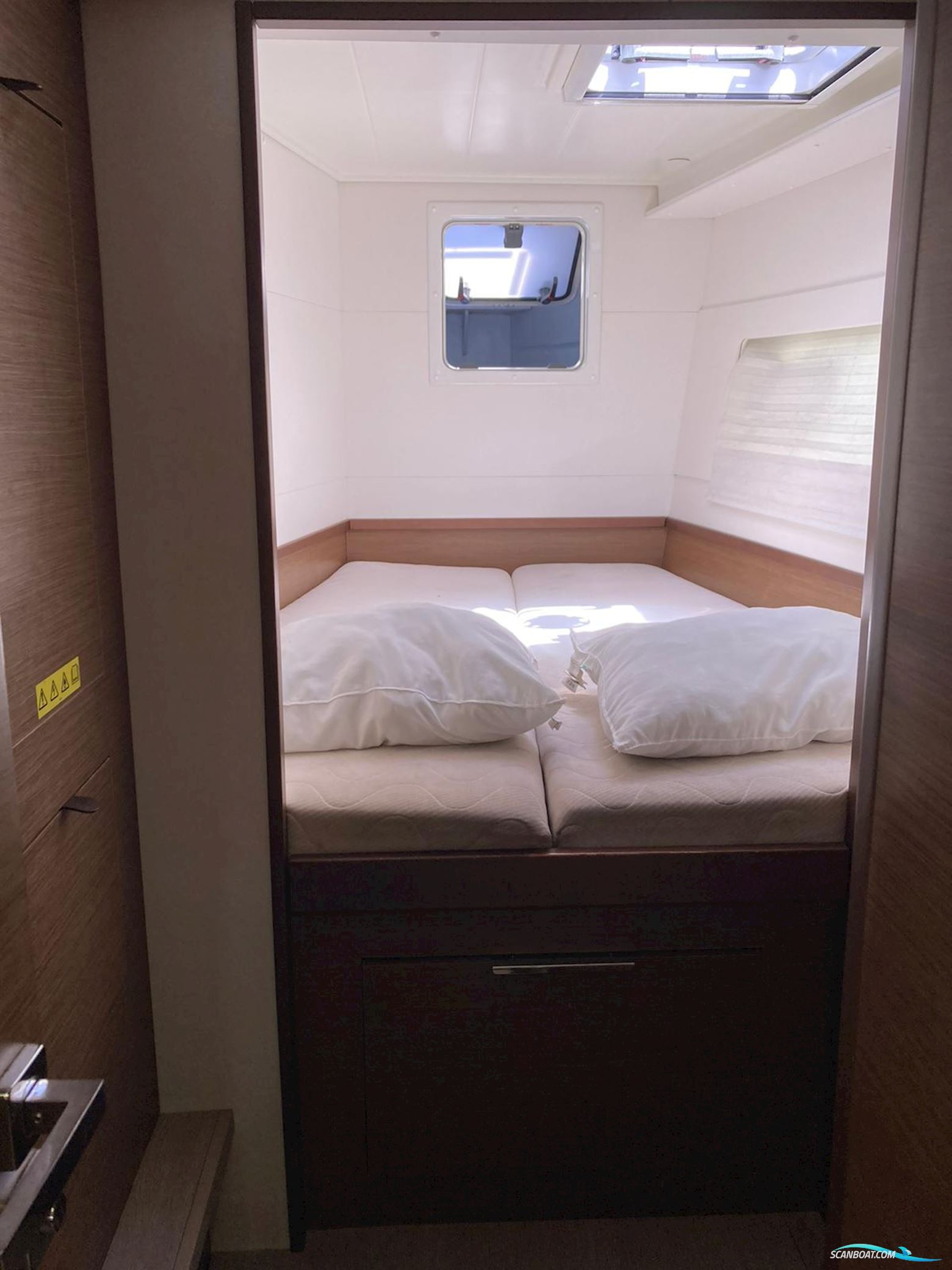 Lagoon 40