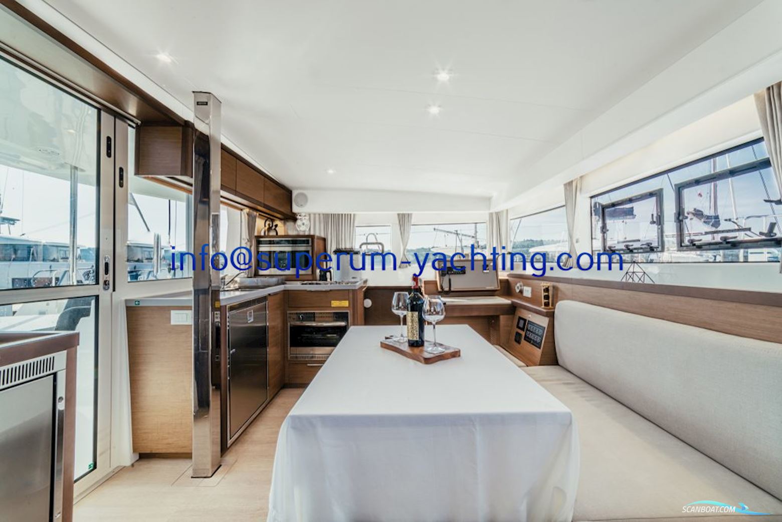 Lagoon 40