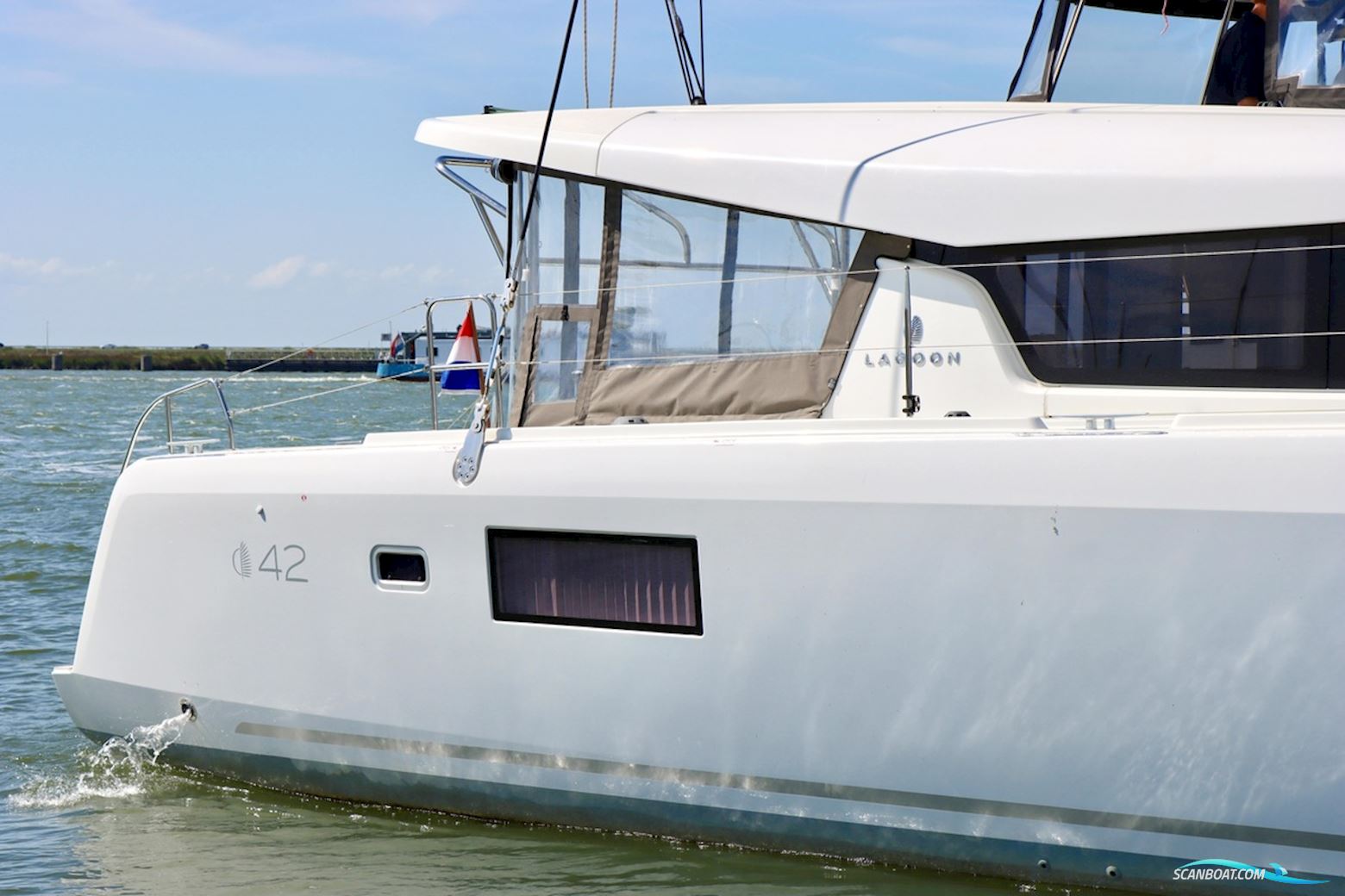 Lagoon 42 Full Spec