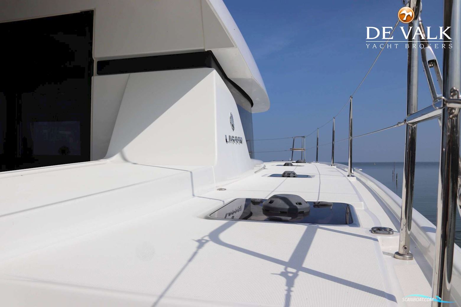 Lagoon 42