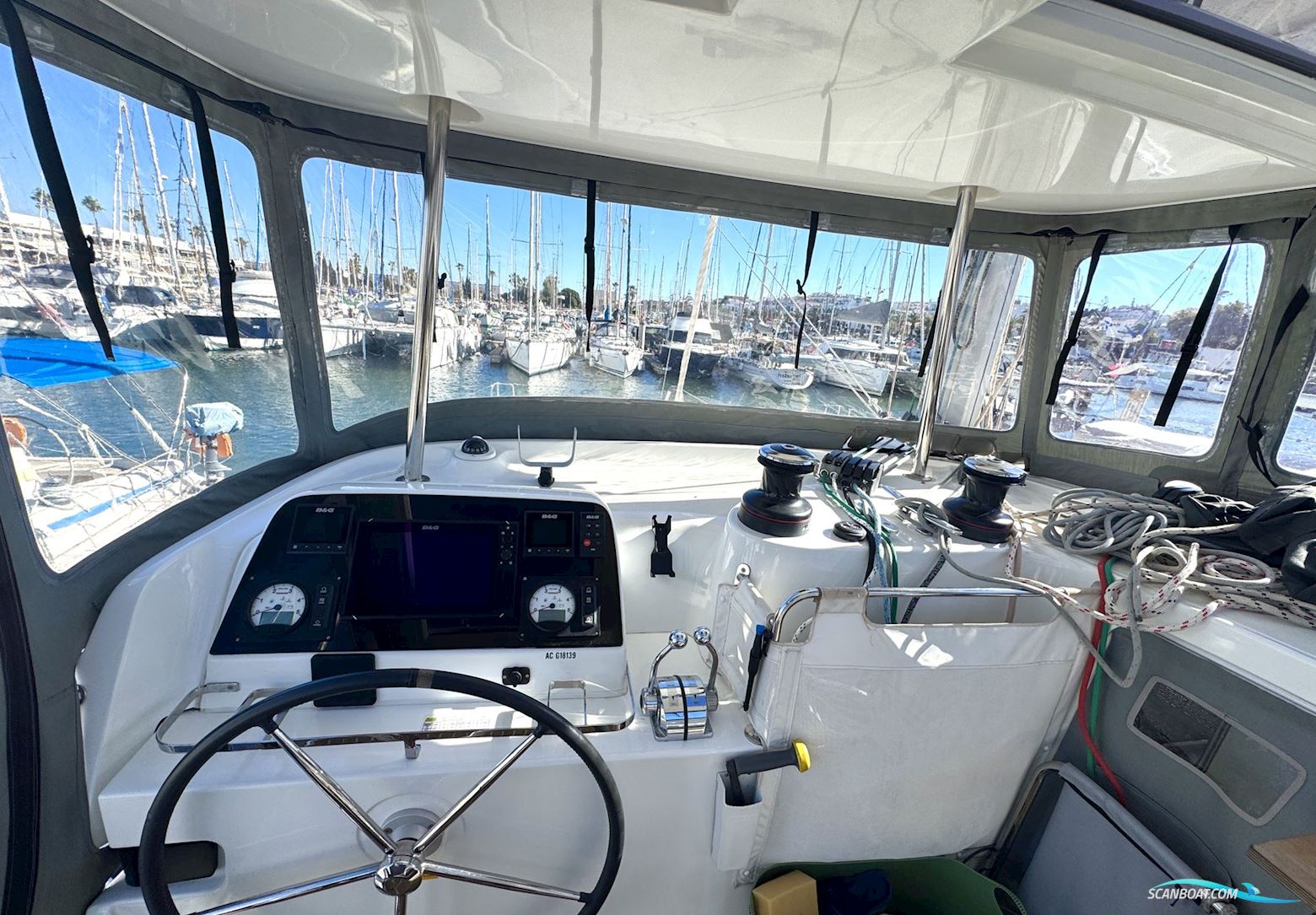 Lagoon 42