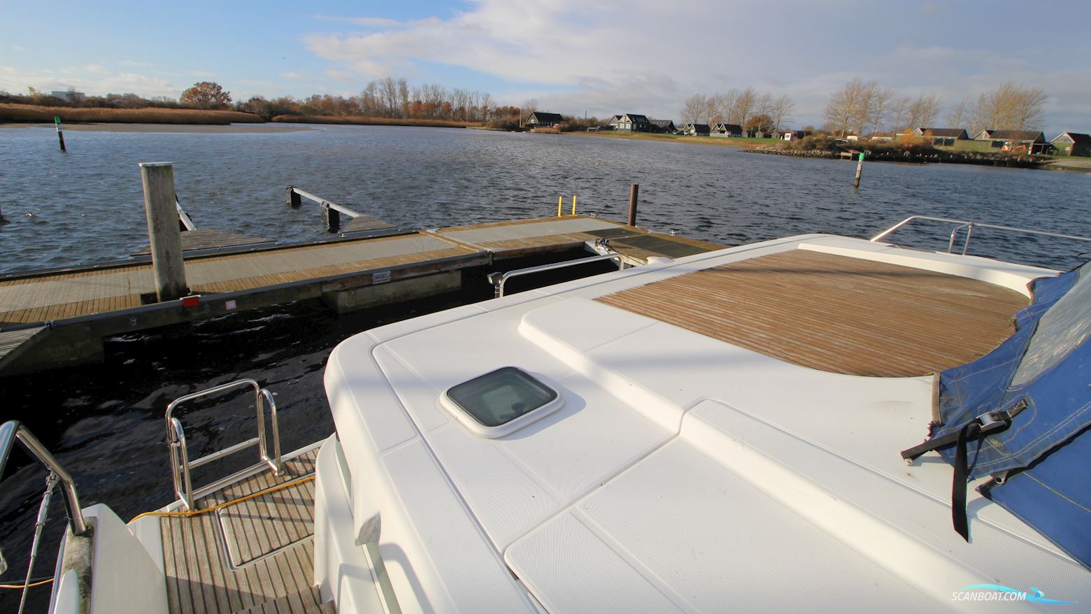 Lagoon 43 Power 3 Cabins