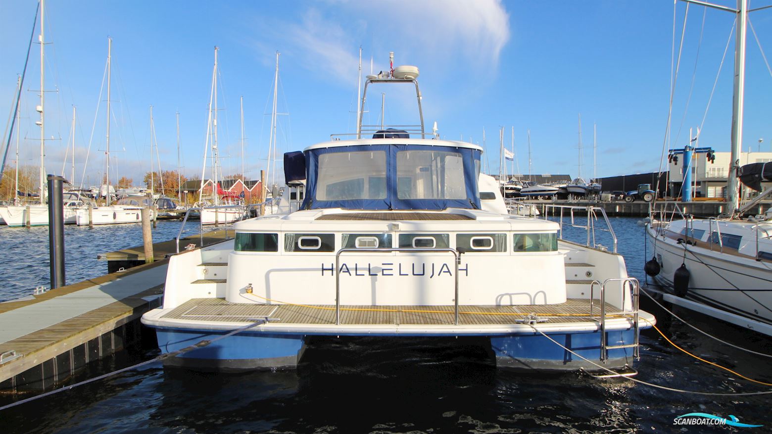 Lagoon 43 Power 3 Cabins