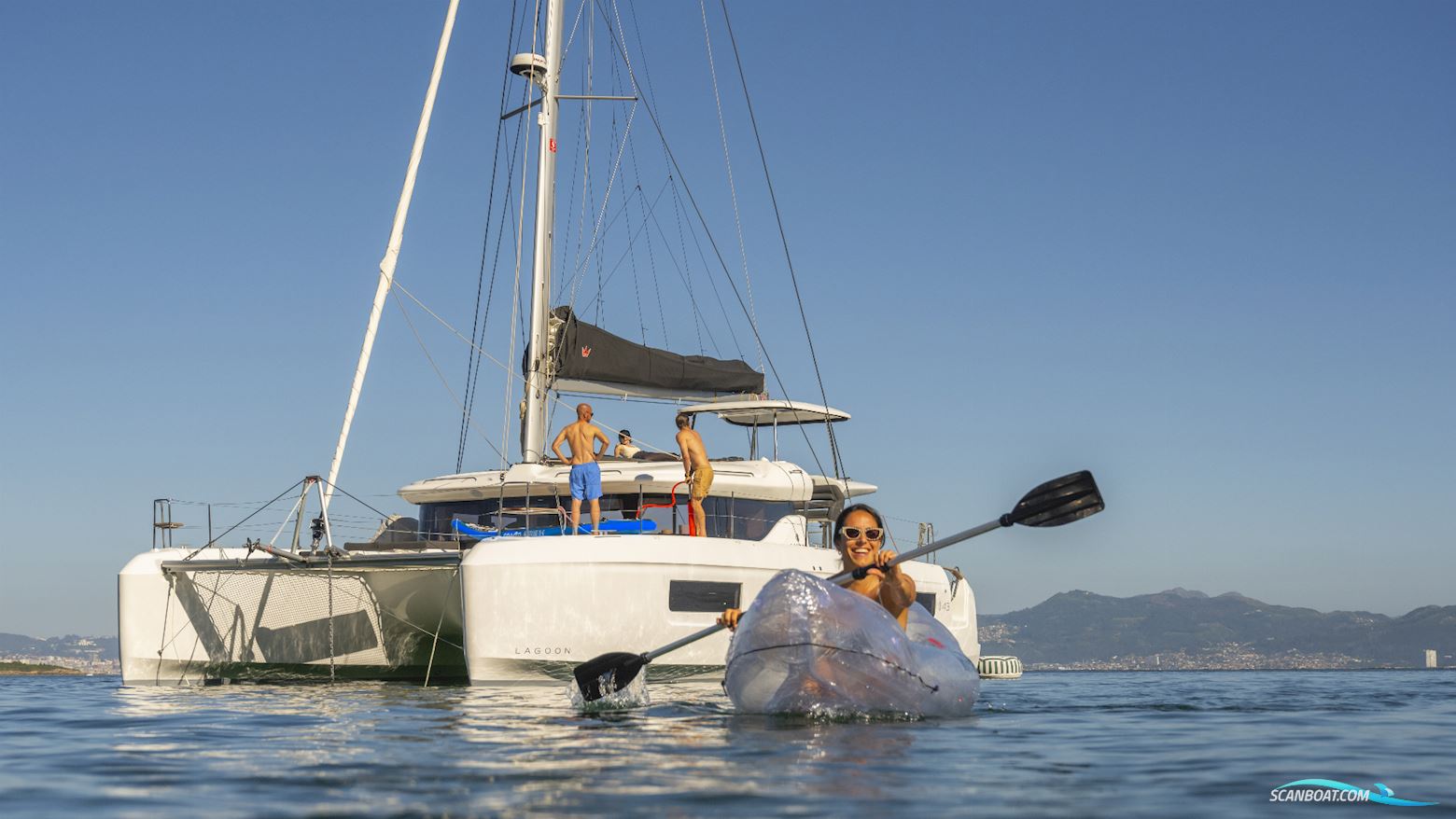 Lagoon 43