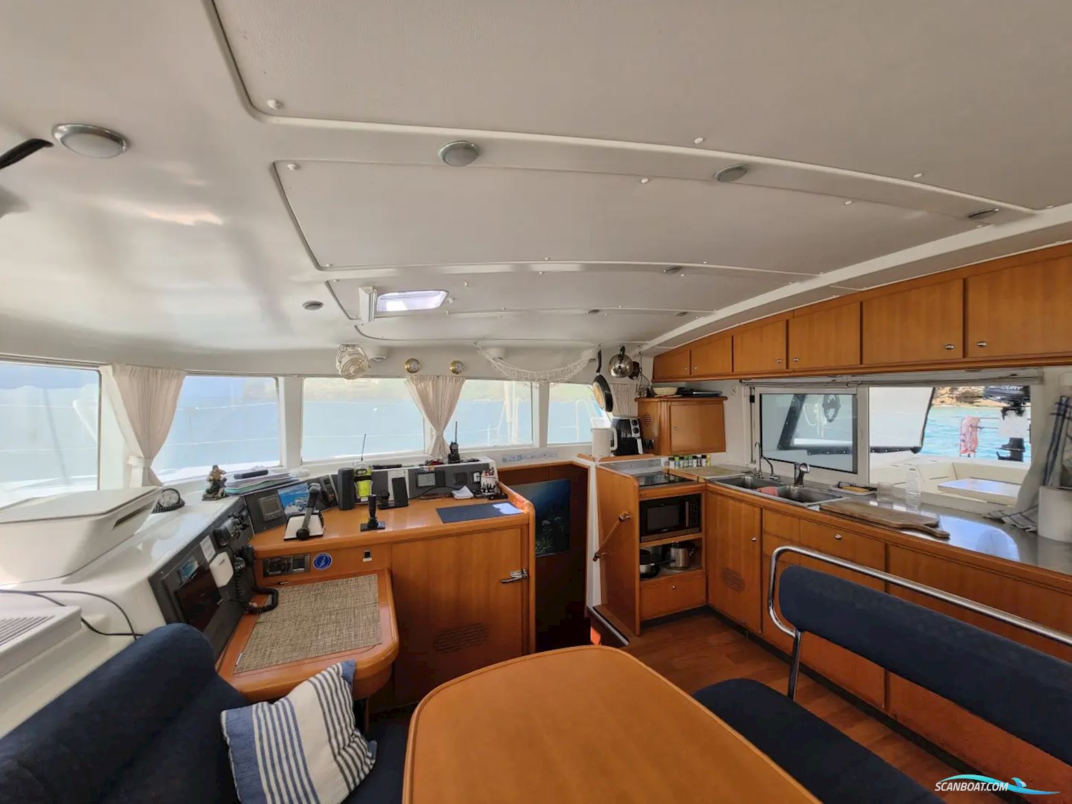 Lagoon 440