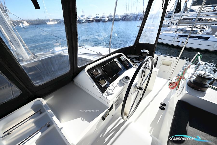 Lagoon 450 F