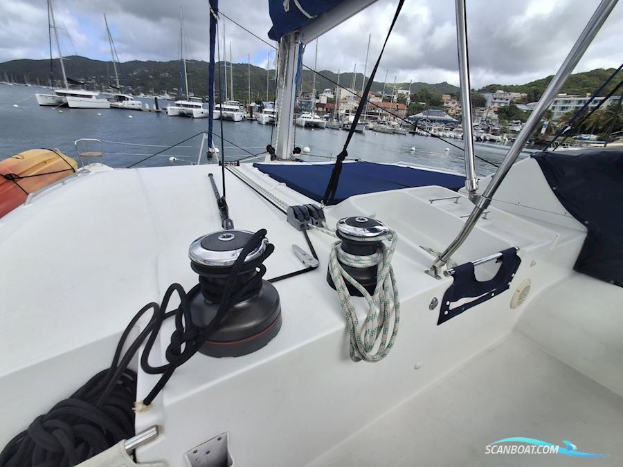 Lagoon 450 F