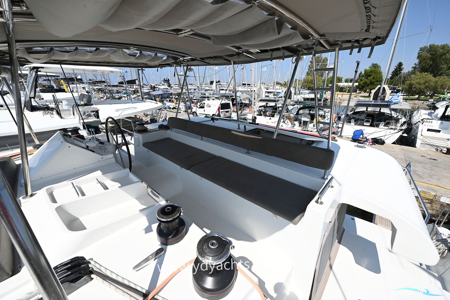 Lagoon 450 F