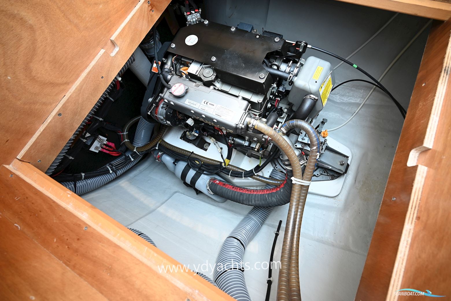 Lagoon 450 F