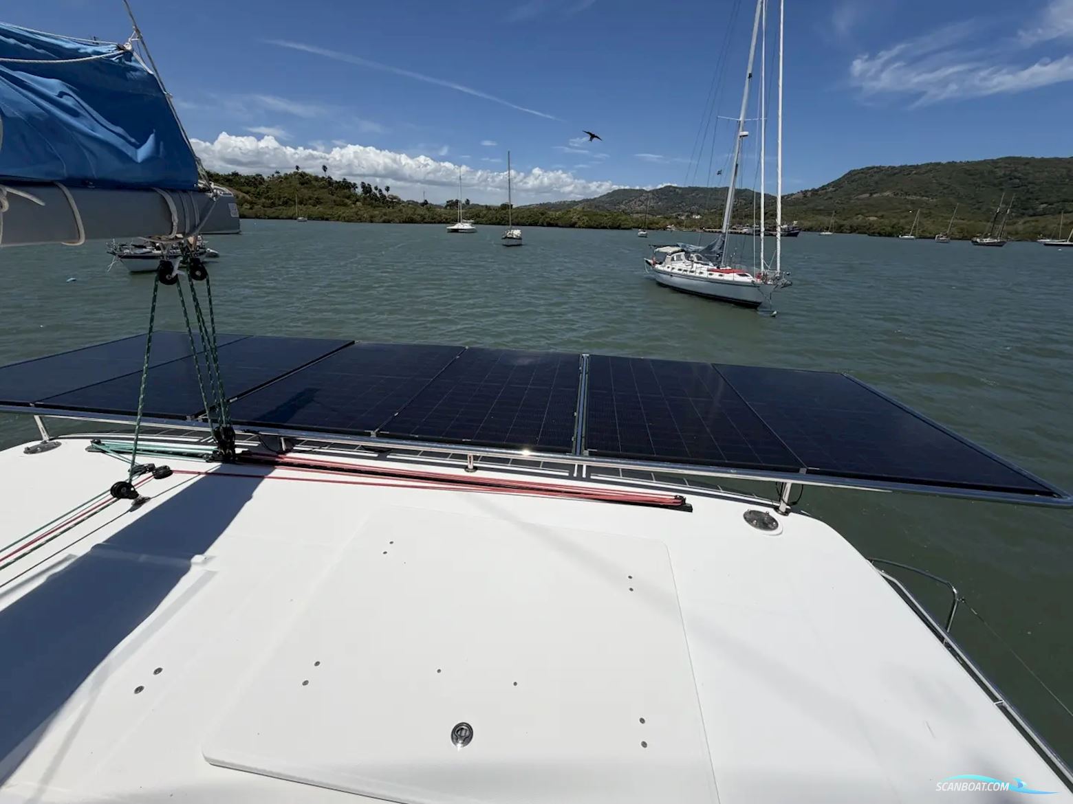 Lagoon 450 F