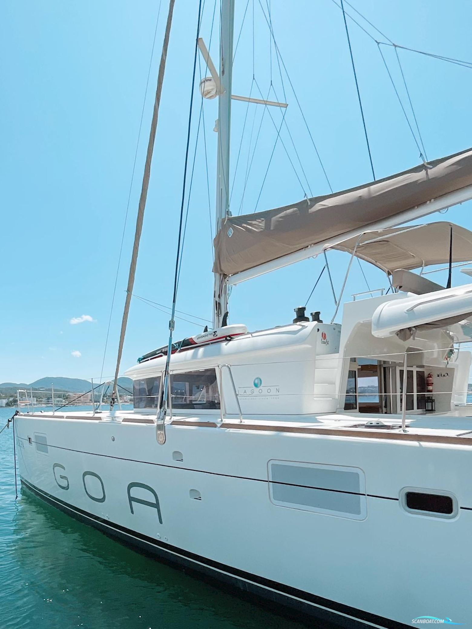 Lagoon 450 F