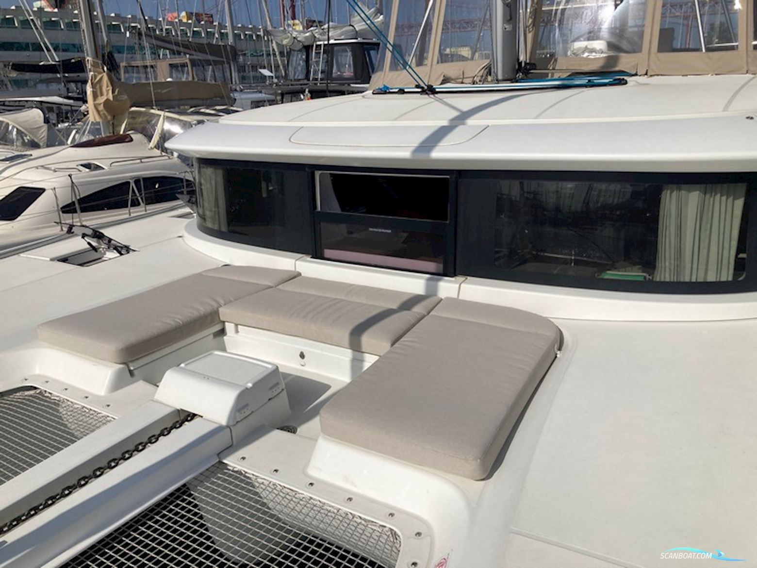 Lagoon 46