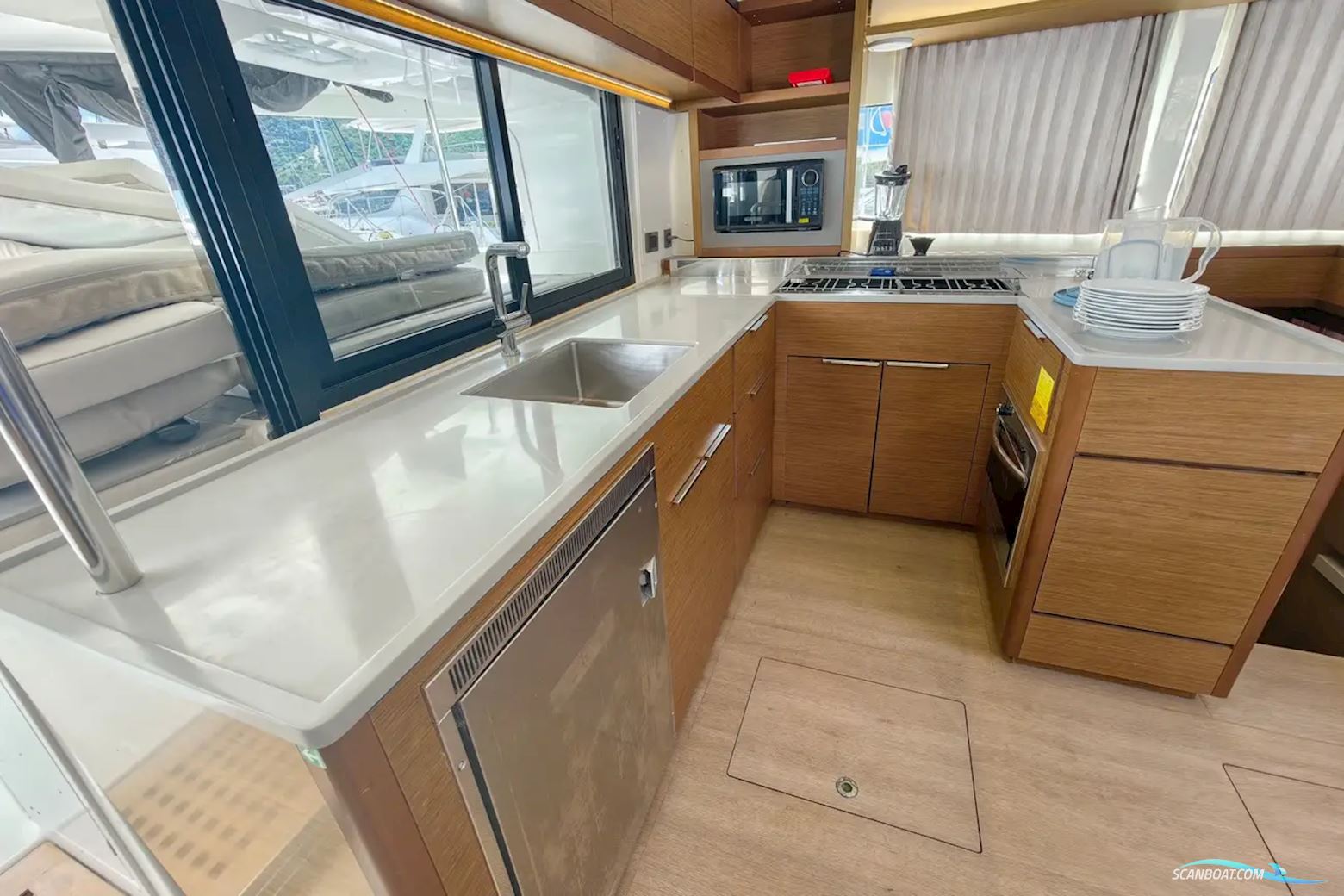 Lagoon 46