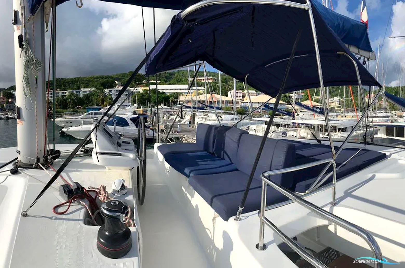 Lagoon 50