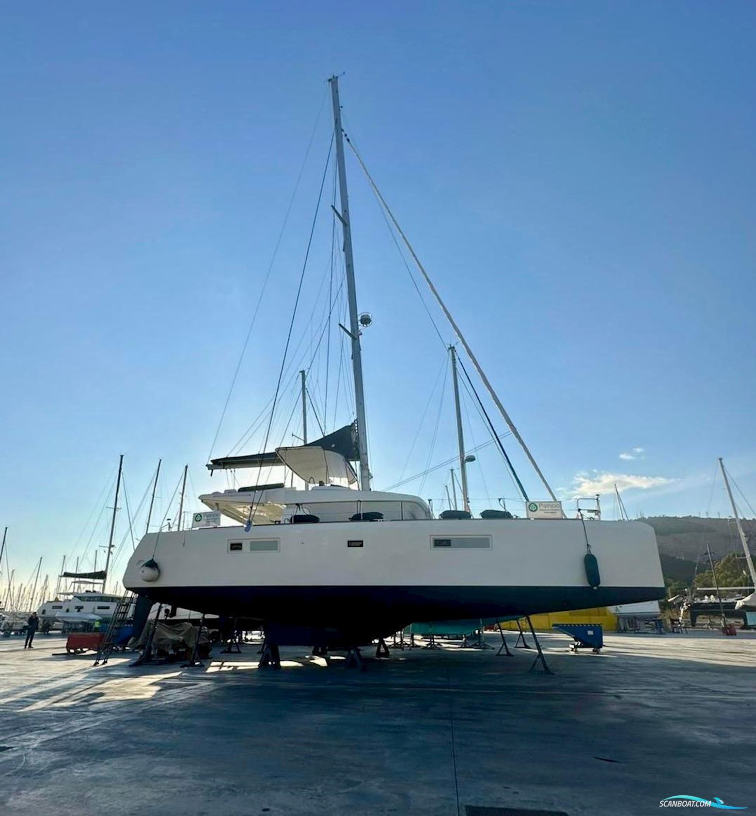 Lagoon 52 F Mehrrumpfboot 2014, mit Yanmar 4JH4TE motor, Spanien