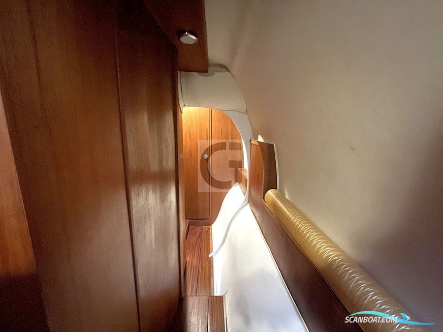 Latini Marine Cat 43