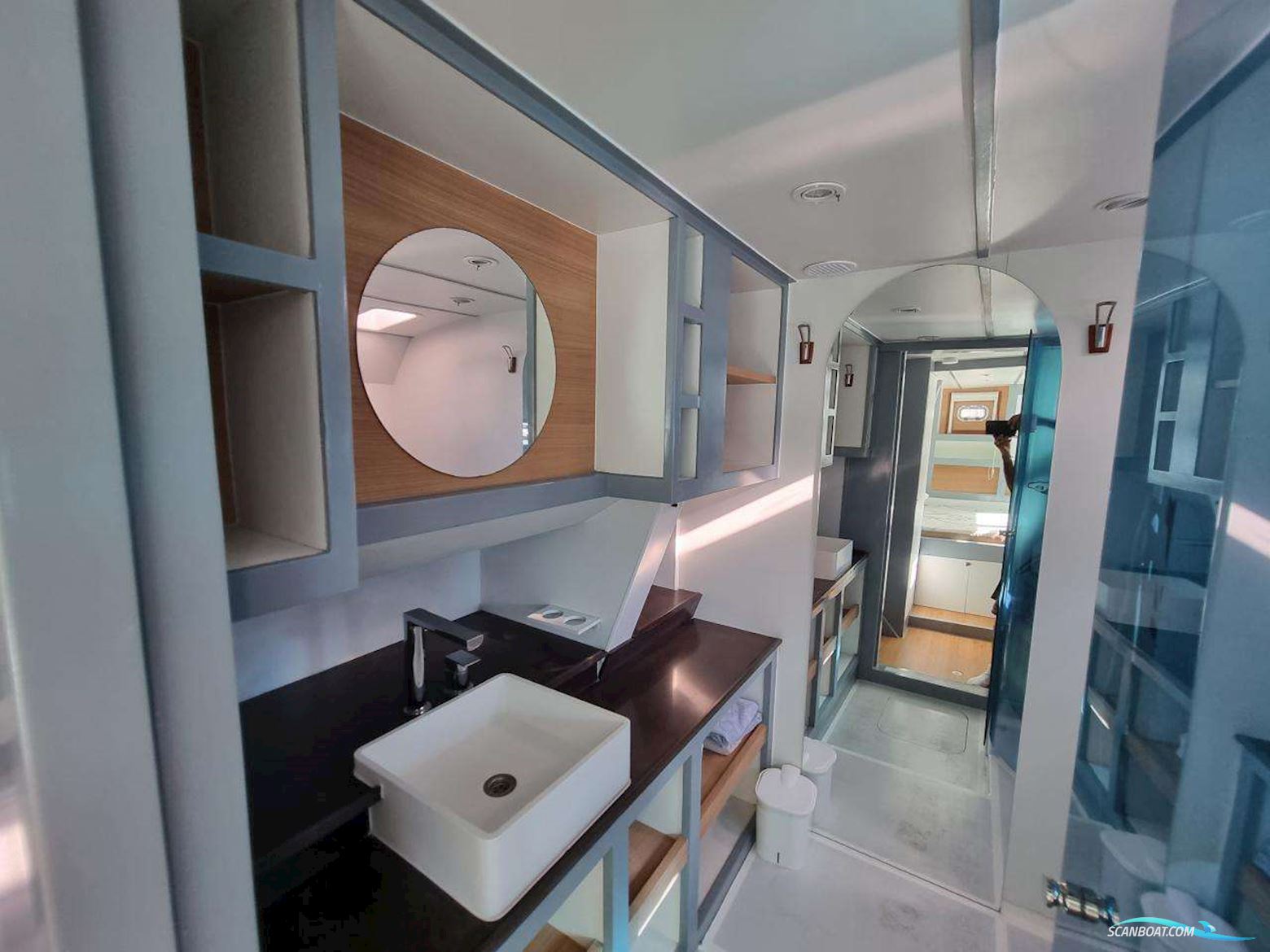 Squalt Marine International CK64