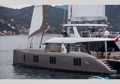 Sunreef Yachts Sunreef 70 Mehrrumpfboot 2021, mit John Deer 6068Sfm50 168 kW (225 hp) Each motor, Spanien