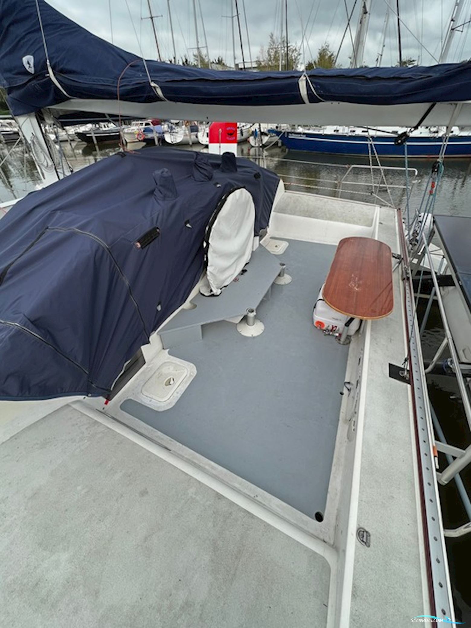 Trt 1200 CR Catamaran