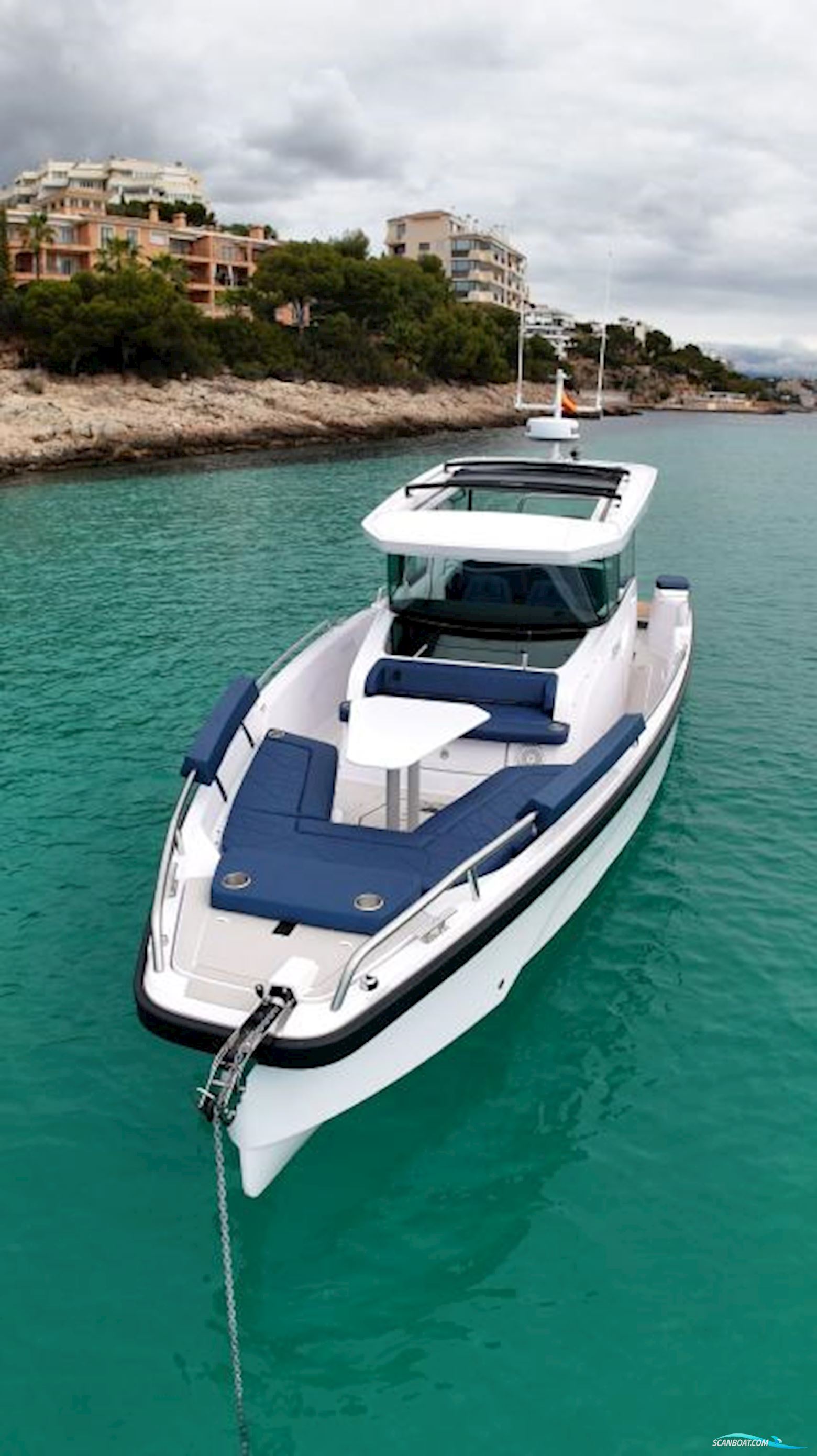 Axopar 29 Cross Cabin Motor boat 2024, with Mercury engine, Spain