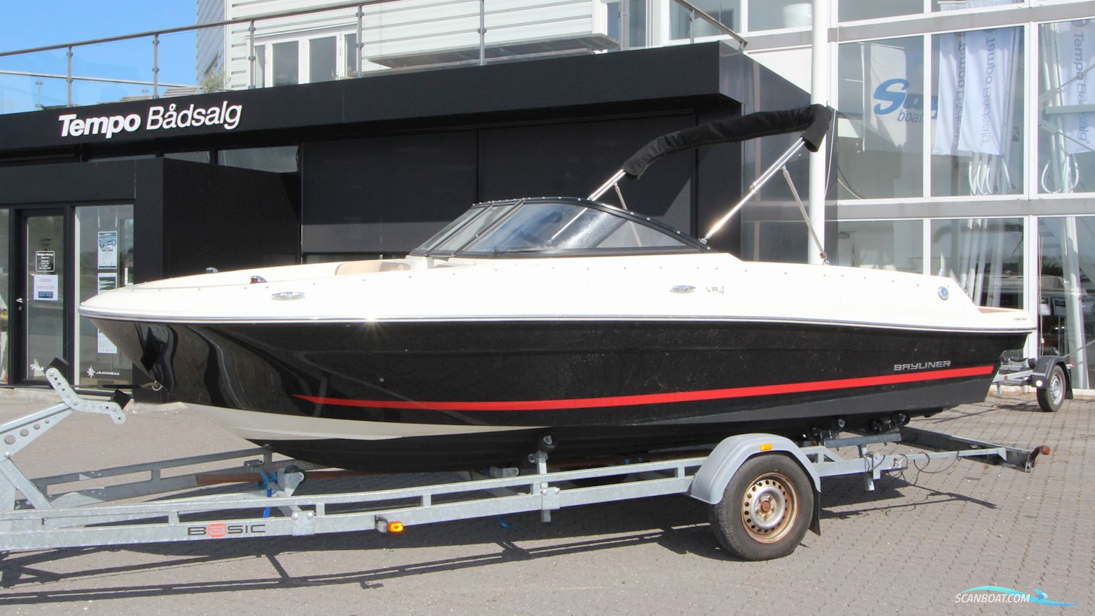 Bayliner VR4 Bow Motor boat 2018, with Mercruiser engine, Denmark