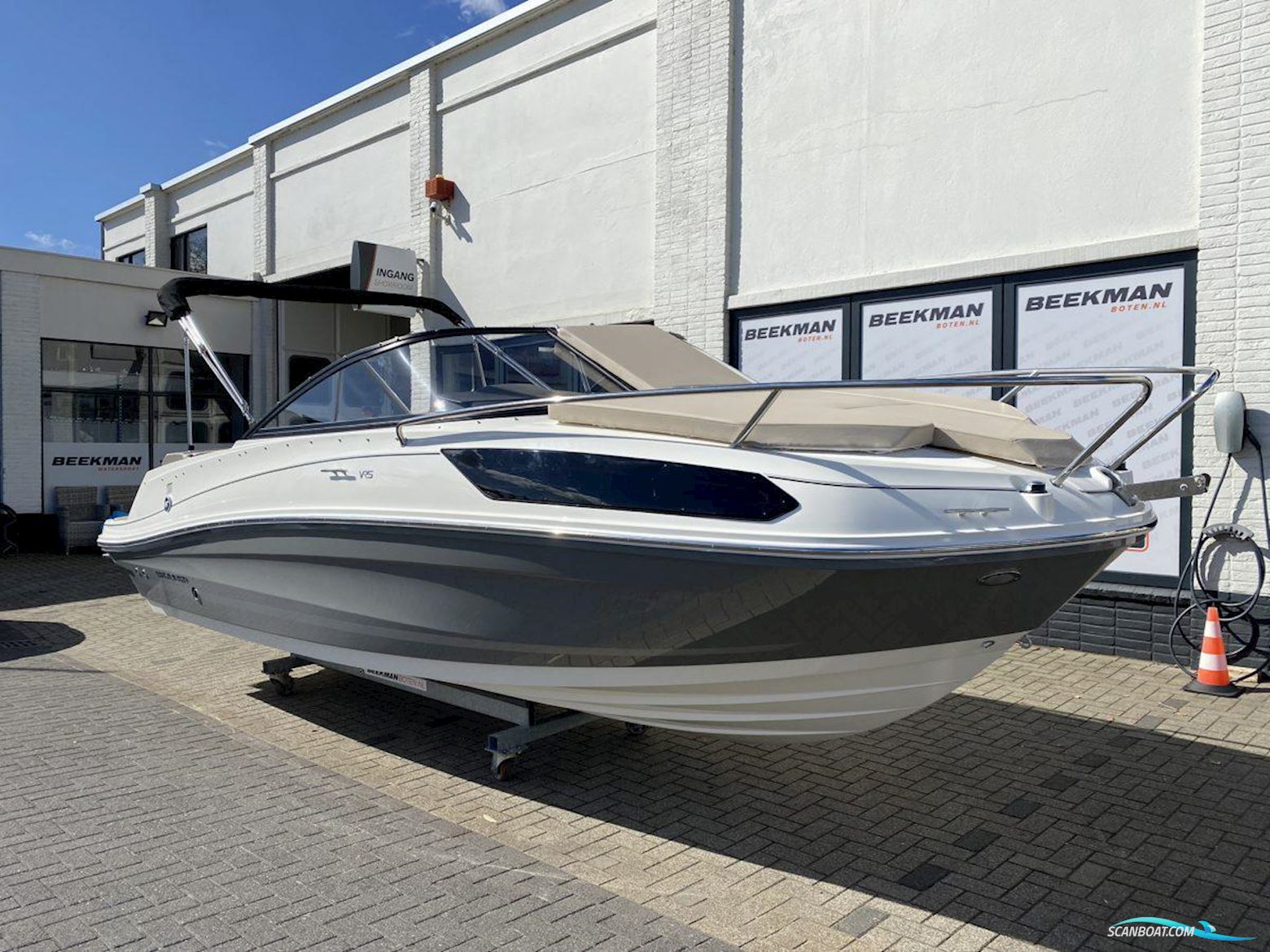 Bayliner VR5 Cuddy Inclusief Mercury F150 XL Efi Motor boat 2024, The Netherlands