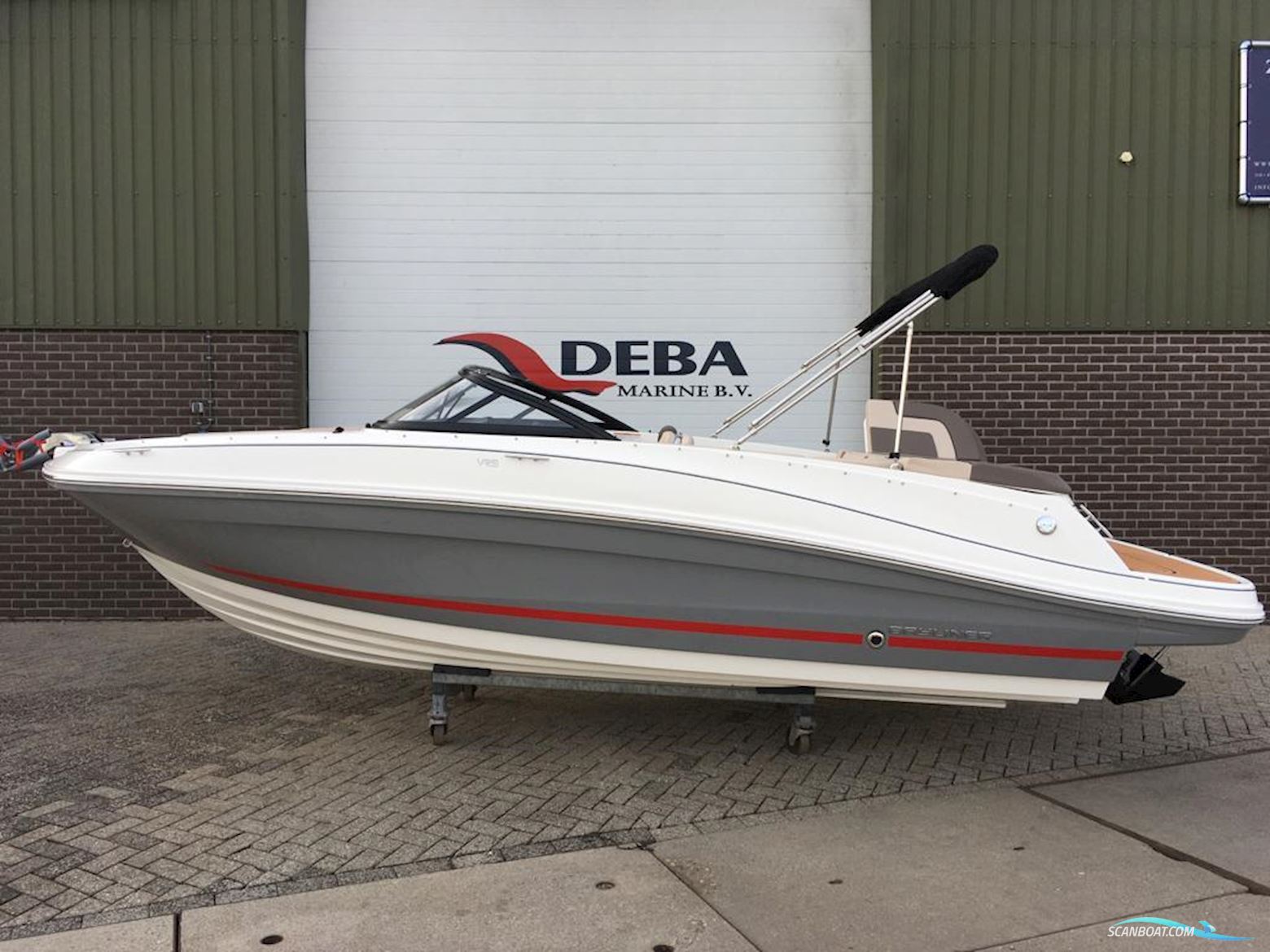 Bayliner VR5 Inboard Nieuw !! Motor boat 2023, The Netherlands