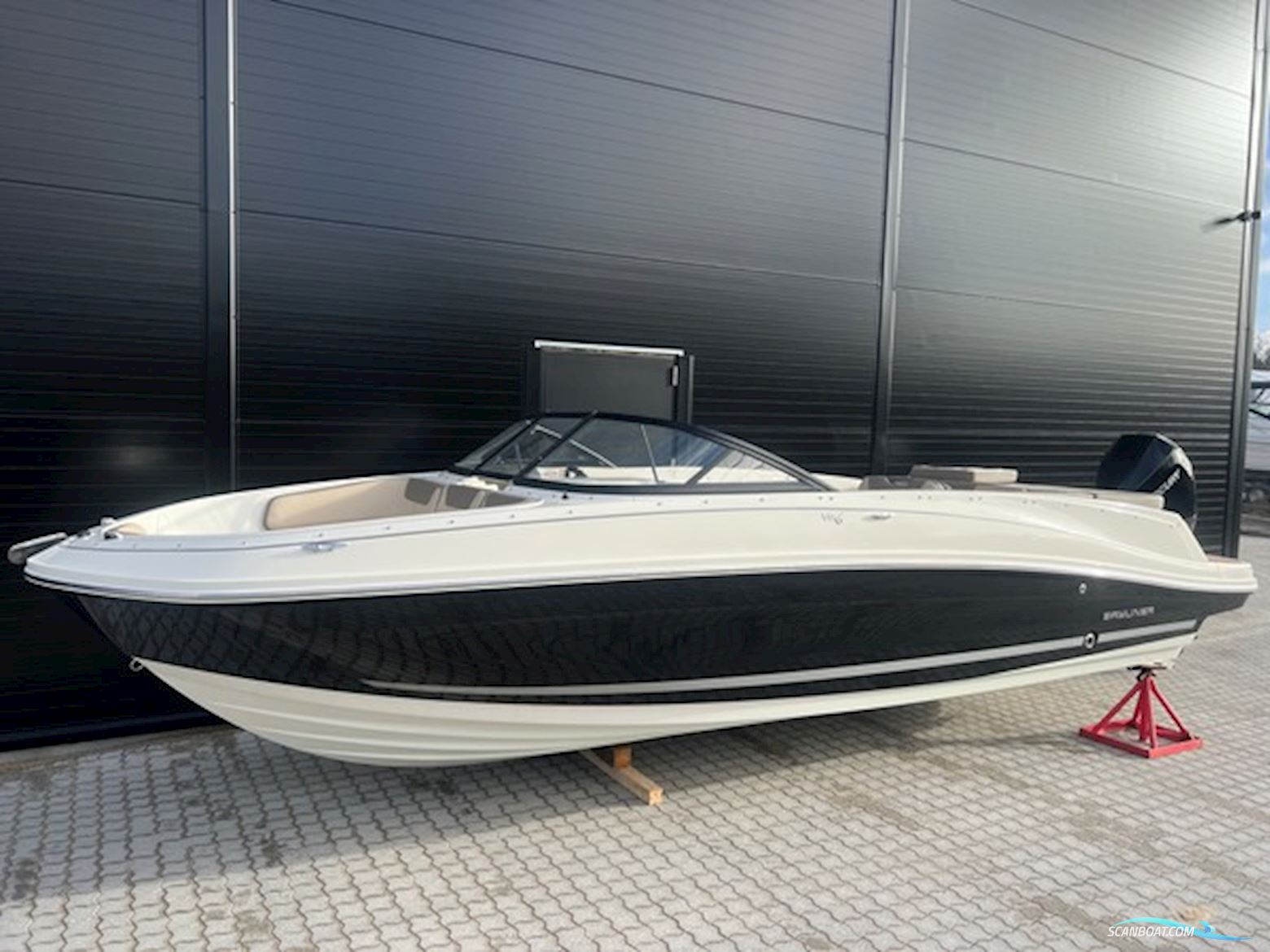 Bayliner VR6 Motor boat 2017, with Mercury engine, Denmark