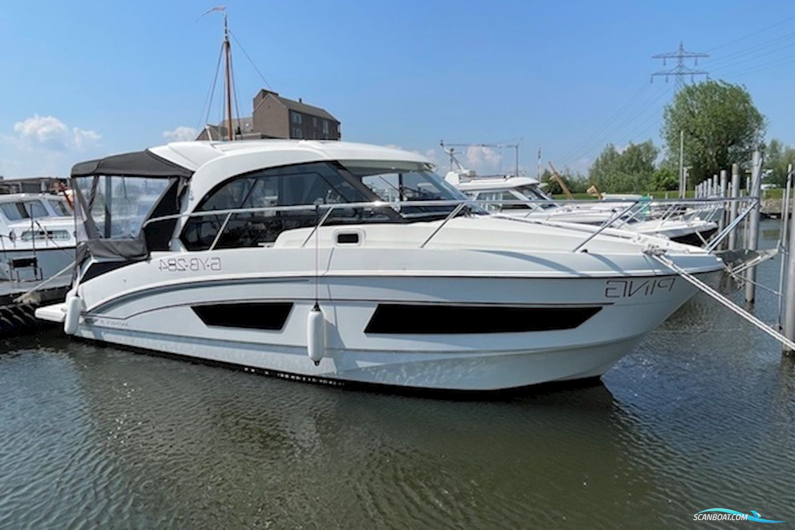 Beneteau Antares 9 OB Motor boat 2019, with Yamaha engine, The Netherlands