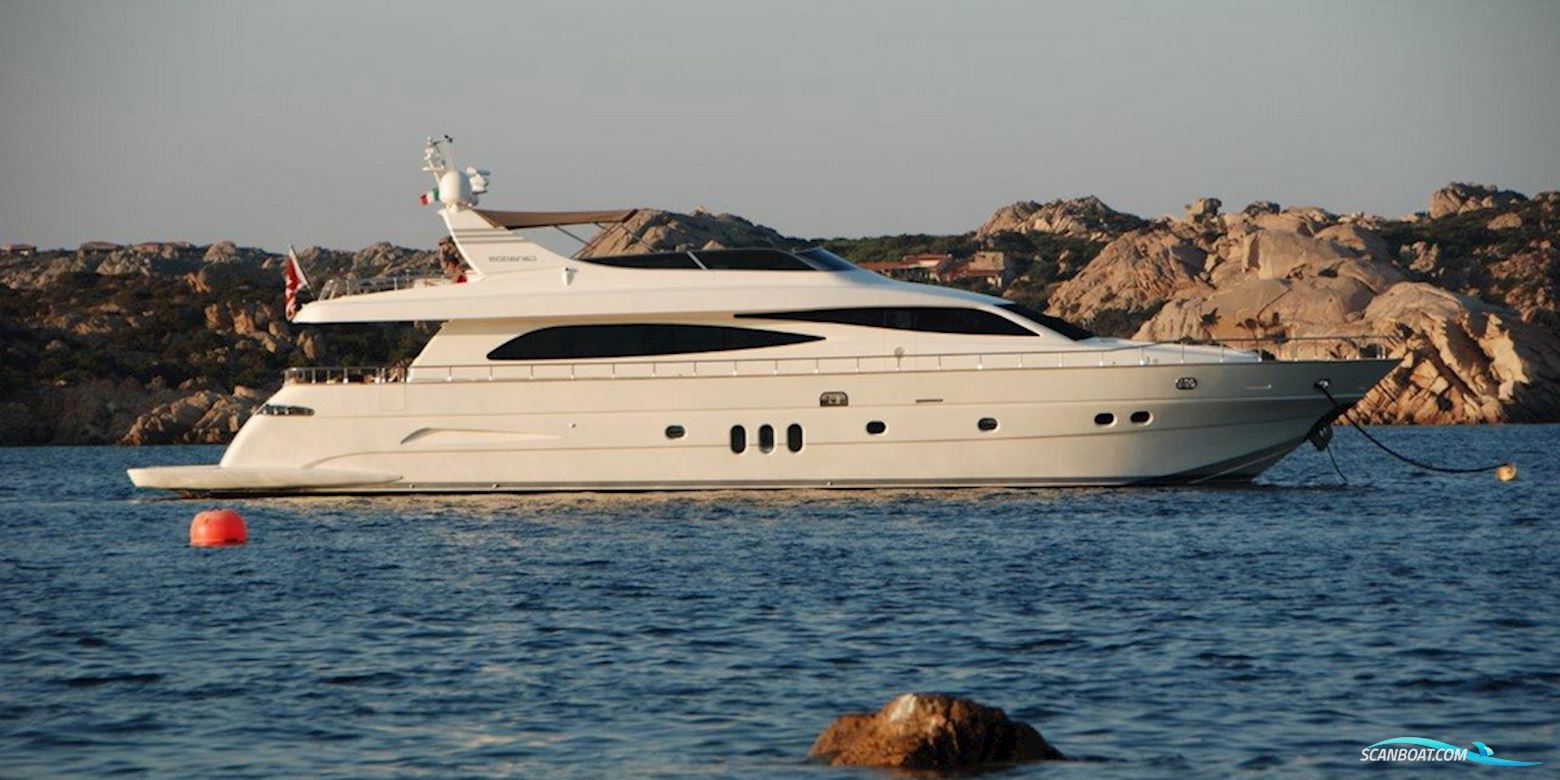 Canados 86 Motor boat 2009, with Caterpillar Cat C32 engine, Spain