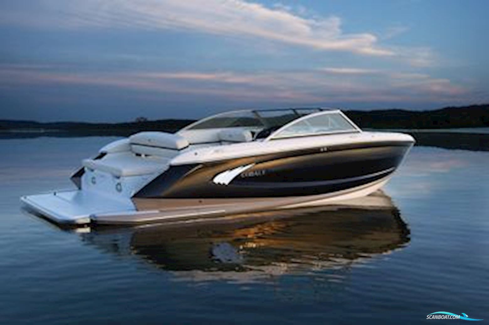 Cobalt A25 Motor boat 2011, with Mercruiser engine, The Netherlands