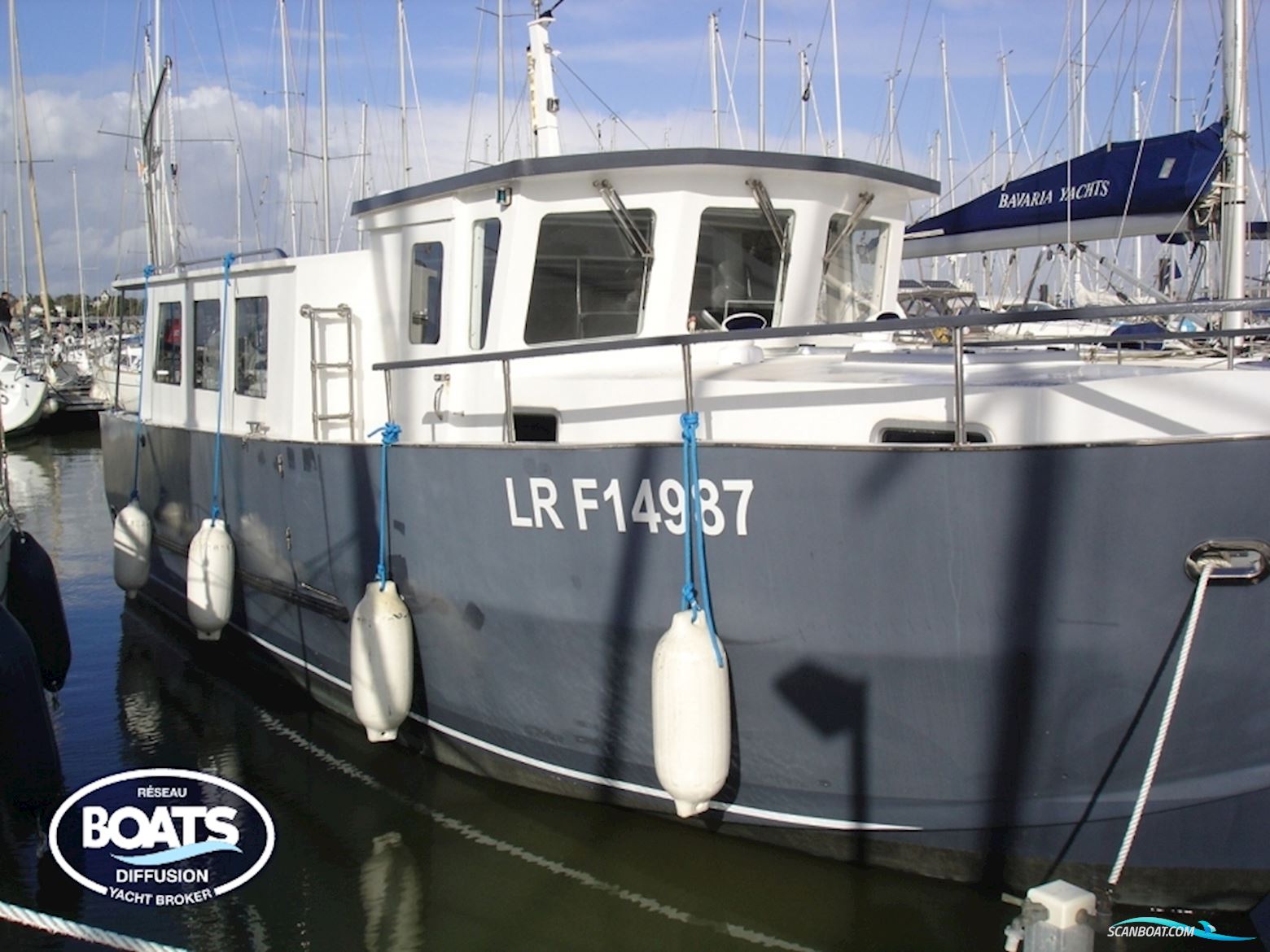 Construction Amateur Trawler Coaster 32 Motor boat 2014, with Midif 3150 engine, France