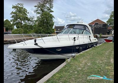Cruisers Yachts 420 Express Motor boat 2007, with Volvo Penta engine, The Netherlands