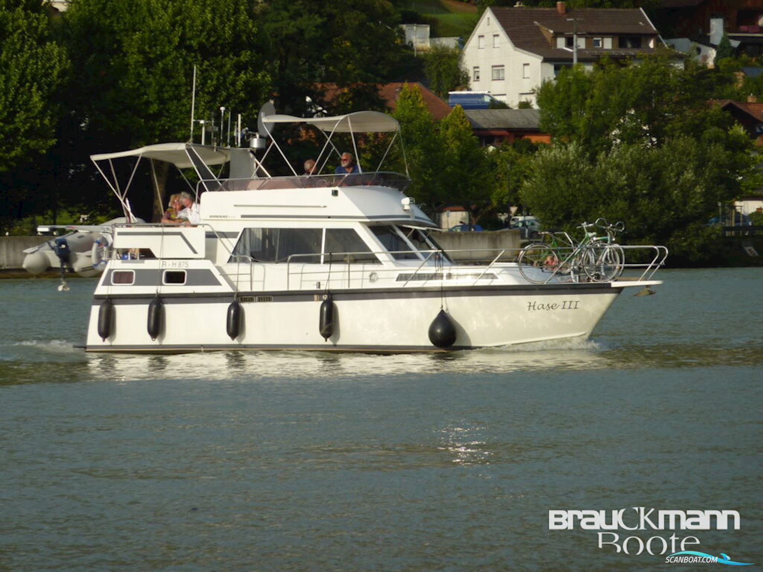 De Boarnstream Boarncruiser 35 NL Fly Motor boat 1991, with Volvo Penta engine, Germany