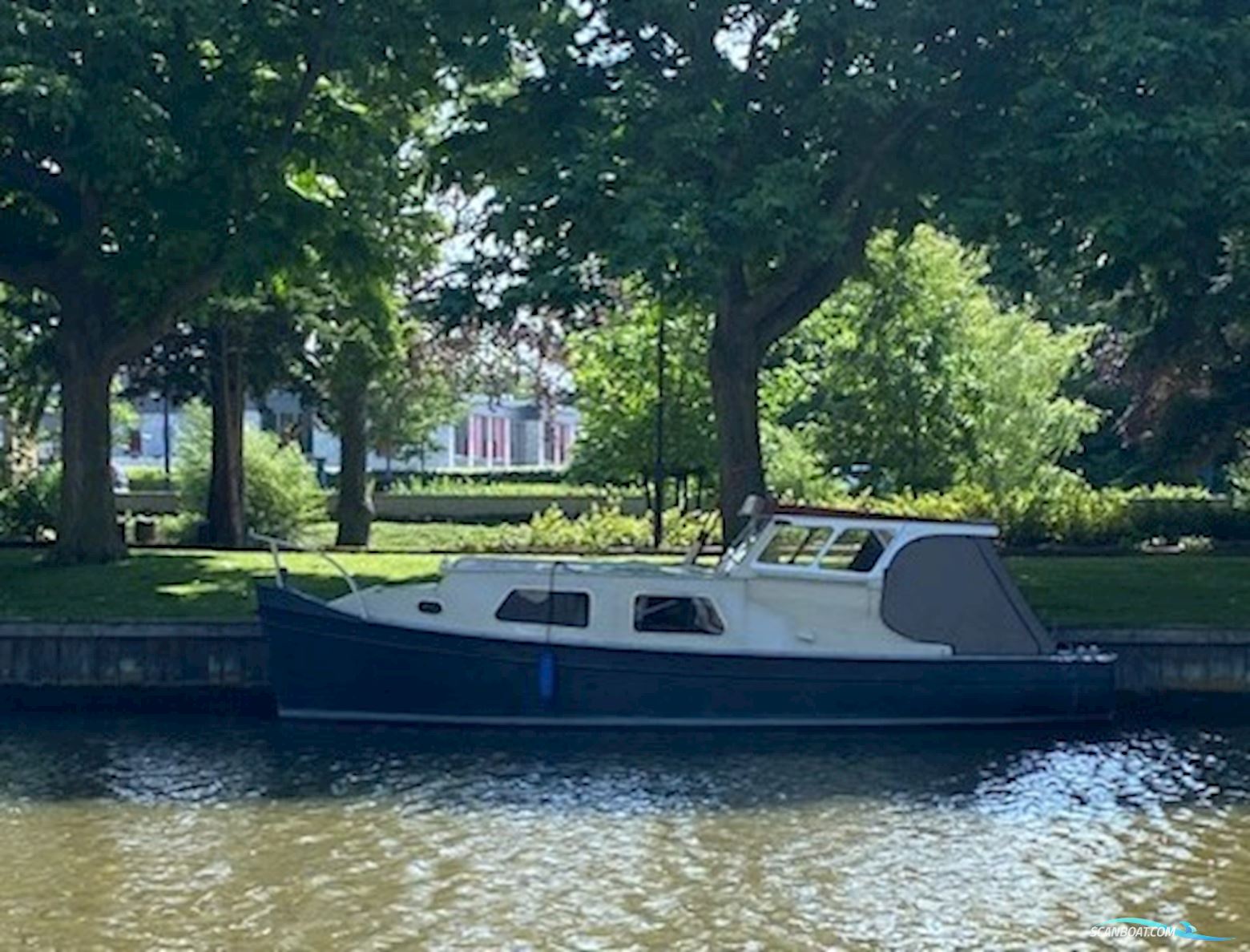 Ex Douane Boot 1934 Motor boat 1935, with Lombardini engine, The Netherlands