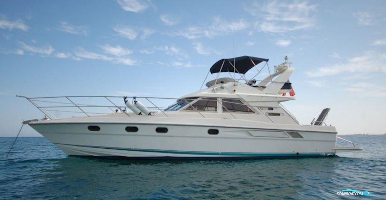 Fairline 43 Fly Motor boat 1989, with Volvo Penta 2 x 480 HP - Tamd 74 Edc engine, Italy