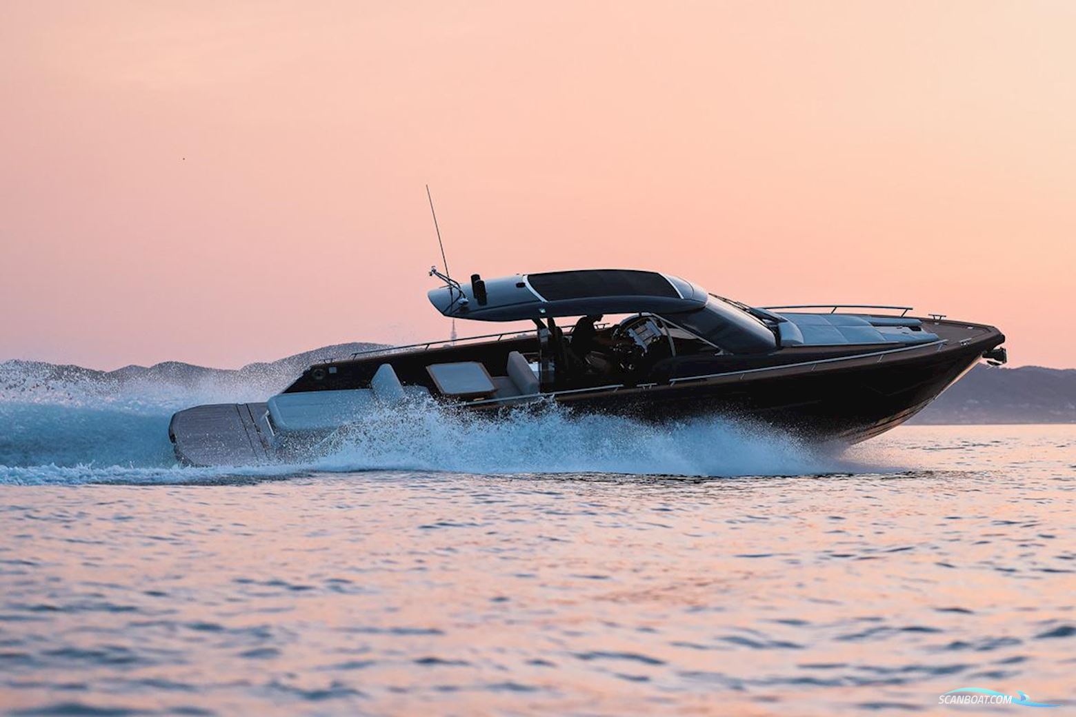 Focus Forza 37 Motor boat 2023, with Mercury engine, The Netherlands