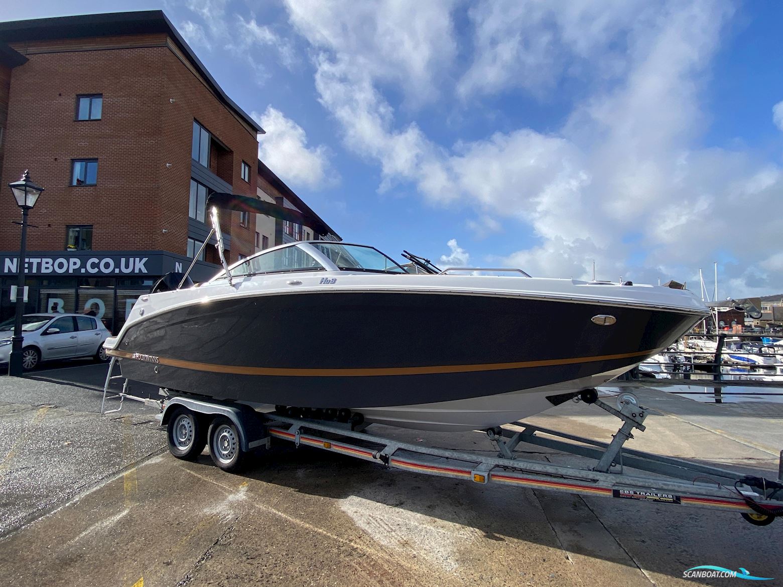 Four Winns HD3 Motor boat 2022, with Mercury engine, United Kingdom