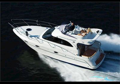 Galeon 330 Motor boat 2006, with Volvo Penta D4 engine, Italy