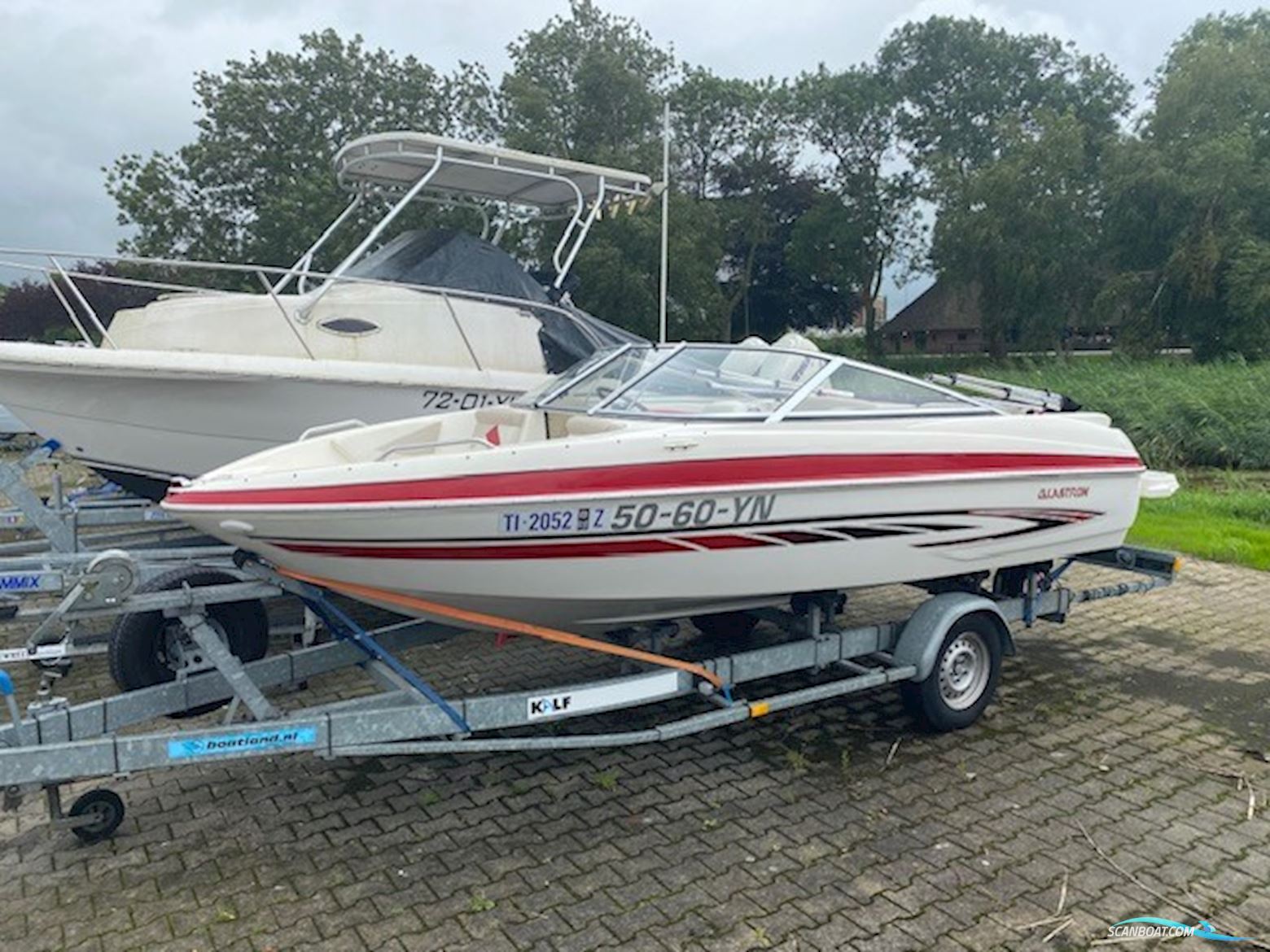 Glastron GT 185 Bowrider Motor boat 2008, with Volvo Penta engine, The Netherlands