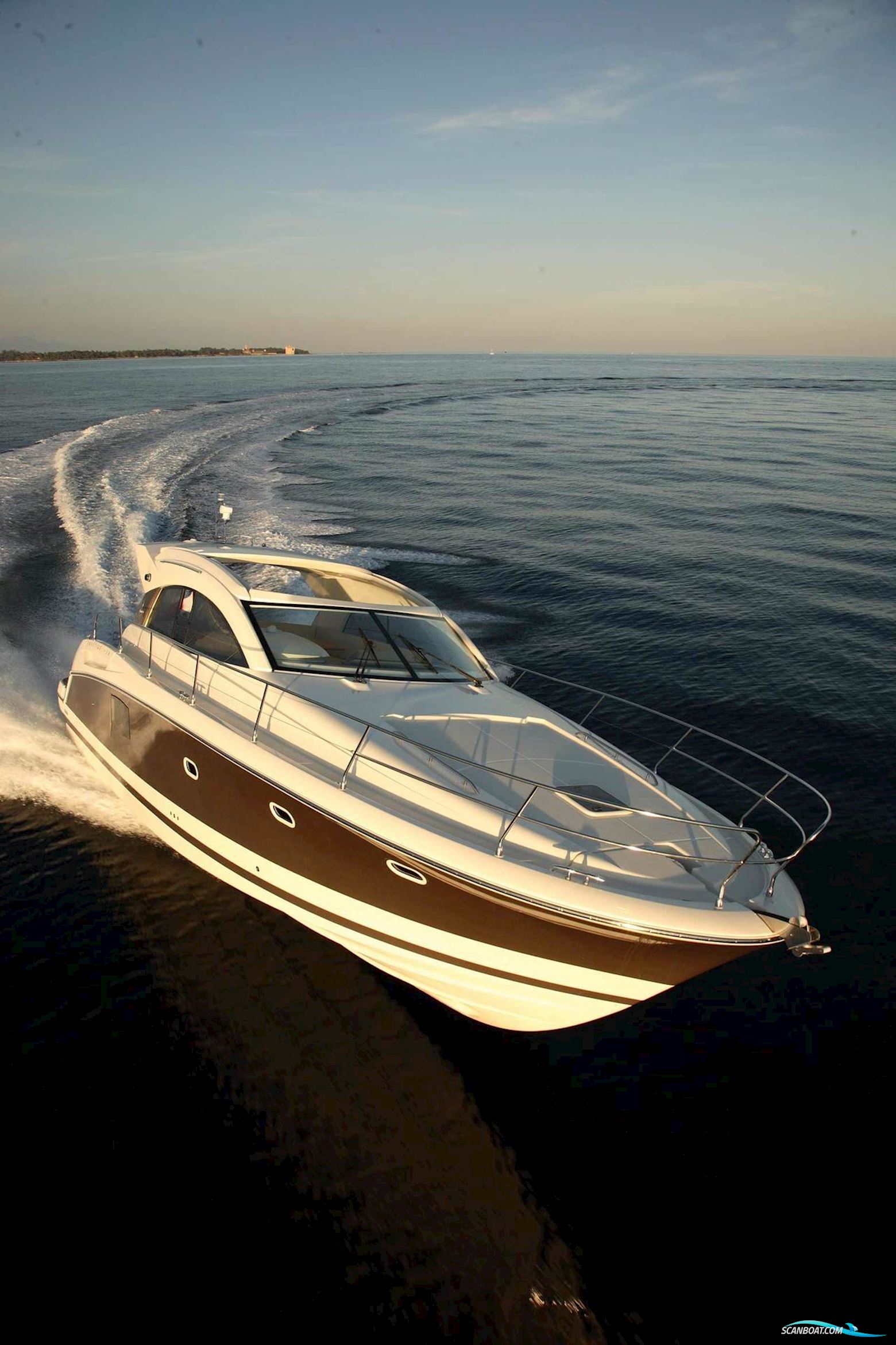 Jeanneau 440 S Prestige Motor boat 2013, with Volvo Penta Ips 500 engine, Germany
