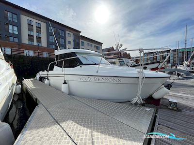 Jeanneau Merry Fisher 695 Motor boat 2015, with Evinrude engine, United Kingdom