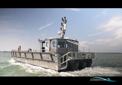 Motor boat MS Sea Truck 12 XL Version