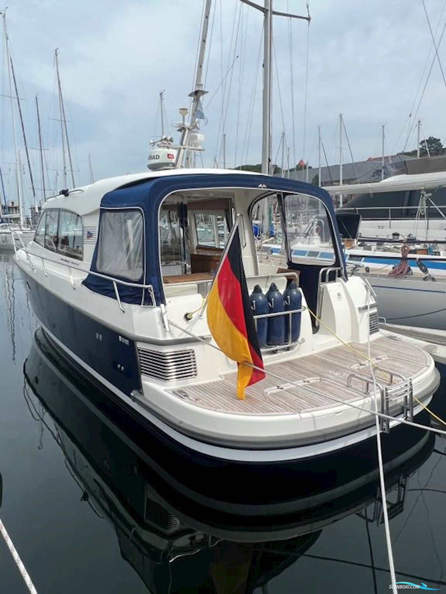 Nimbus 365 Coupe Mit Yacht Controller Liegeplatz Verfügbar Motor boat 2012, with Volvo Panta D4 engine, Germany