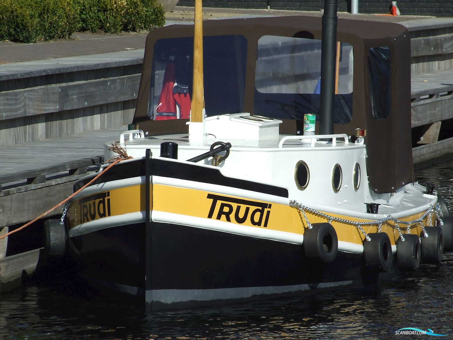 Opduwer 6.00 Motor boat 2010, with Lambardini engine, The Netherlands